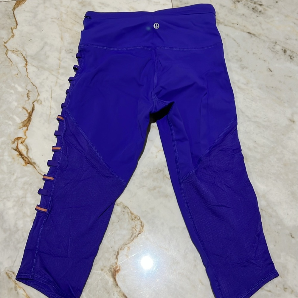 Lululemon leggings - Picture 2 of 3